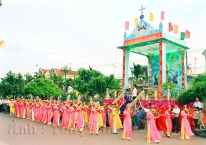 tuanchau2016-7
